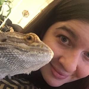 Meet your Posher, Lainie